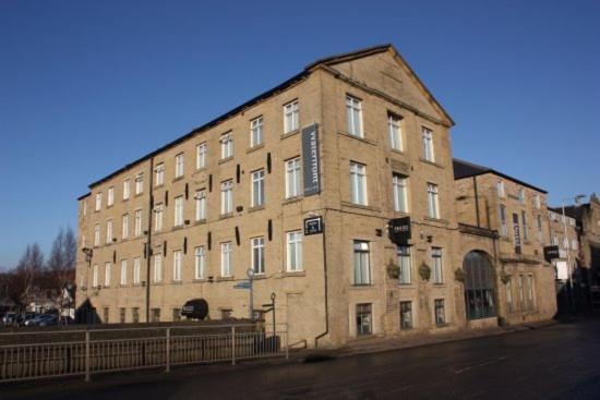 Cambridge Hotel Waterfront Brighouse Buitenkant foto