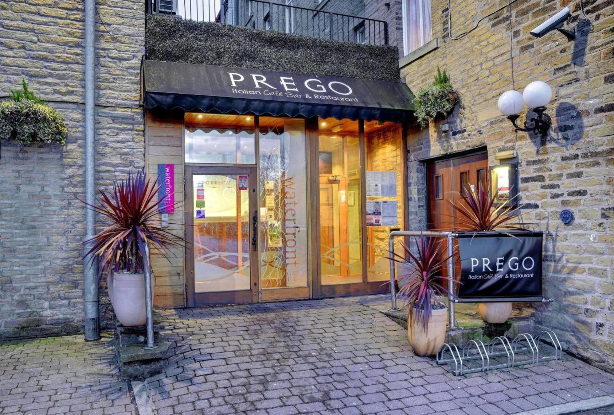 Cambridge Hotel Waterfront Brighouse Buitenkant foto